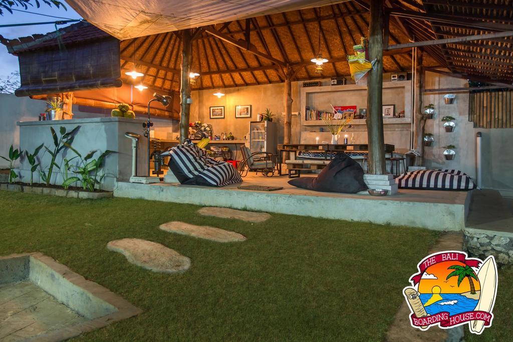 Hotel The Bali Boarding House Uluwatu Esterno foto