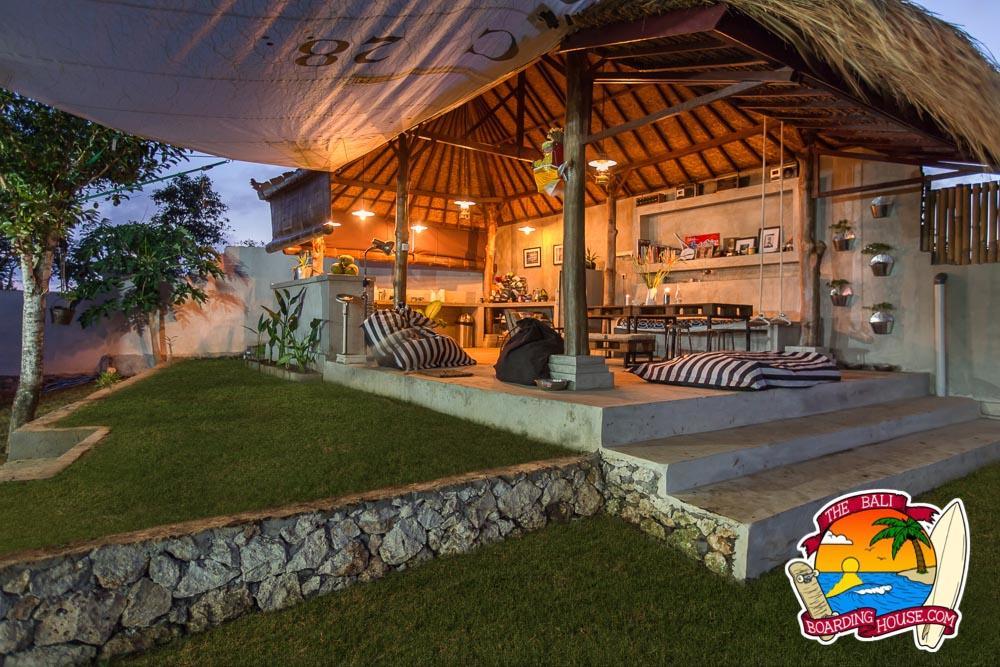 Hotel The Bali Boarding House Uluwatu Esterno foto